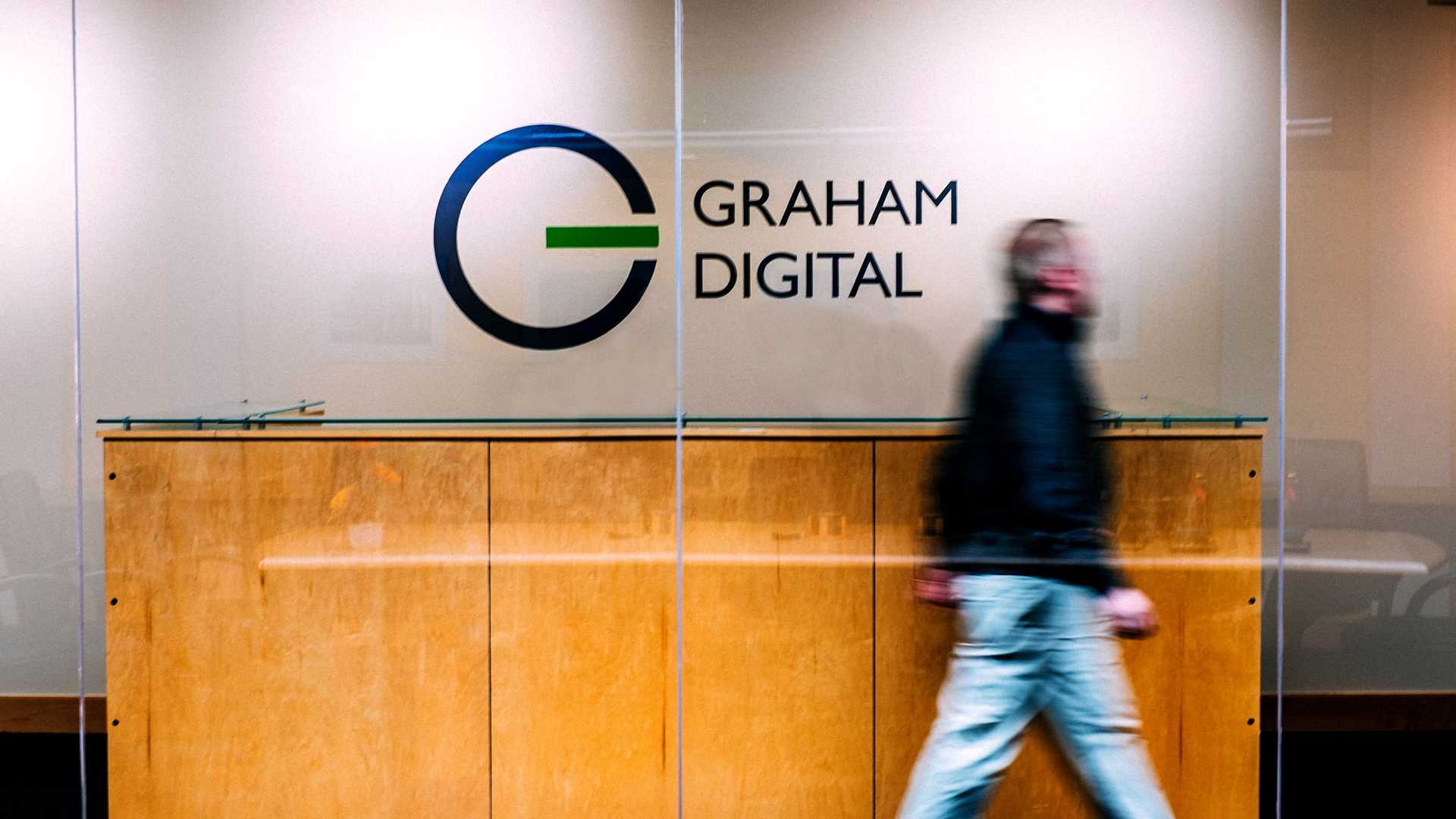 Graham Digital 4